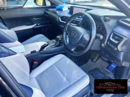 
										2020 LEXUS UX200 full									